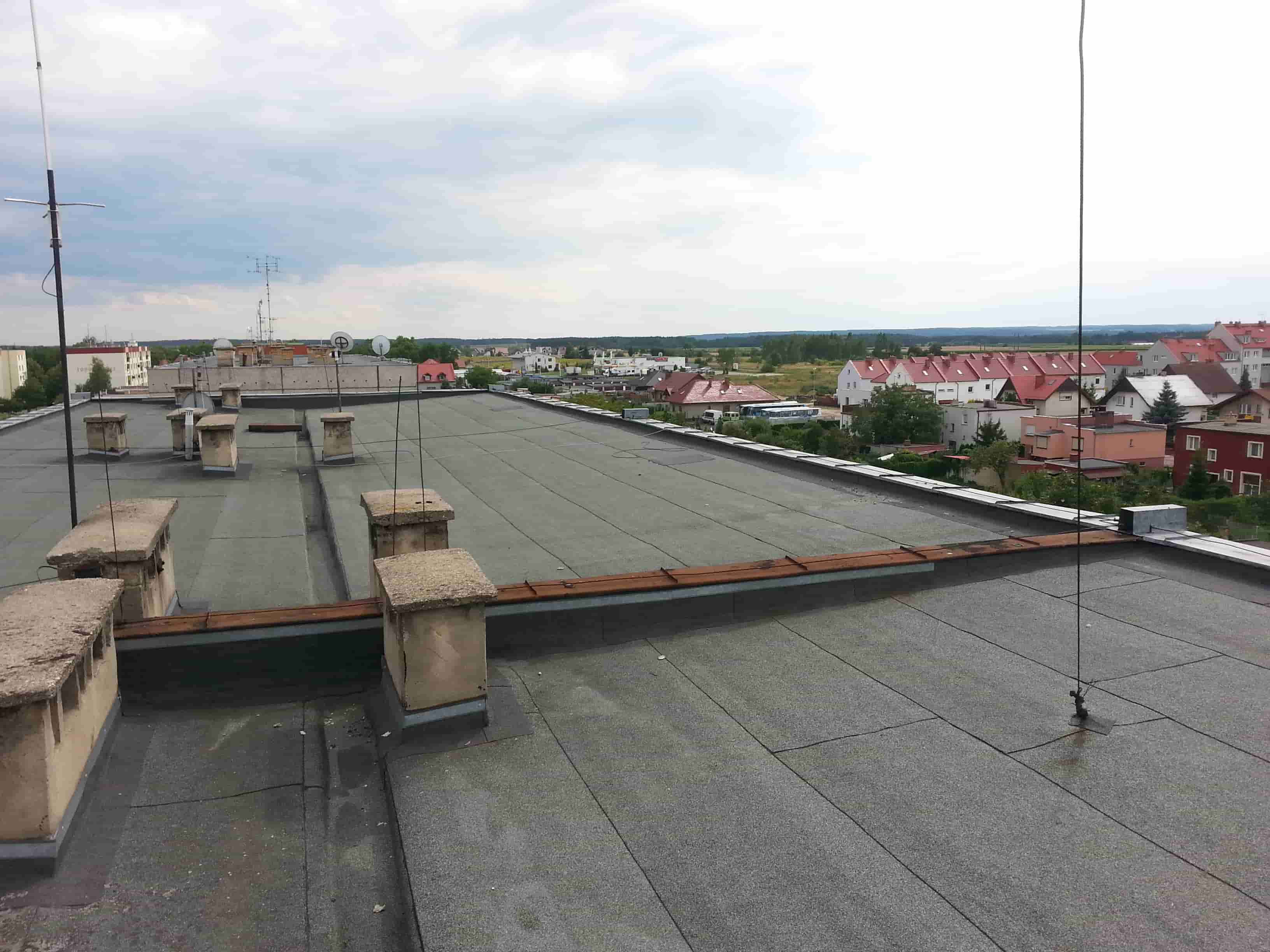 Antena na dachu